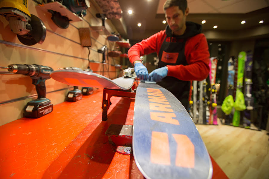 Service Ski & Snowboard Anilio Park